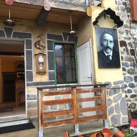 Chez Steve And Son Daire Goudet Dış mekan fotoğraf
